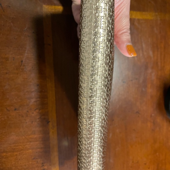 Tory Burch Metallic Rose Gold Zippered Wallet - Picture 9 of 16